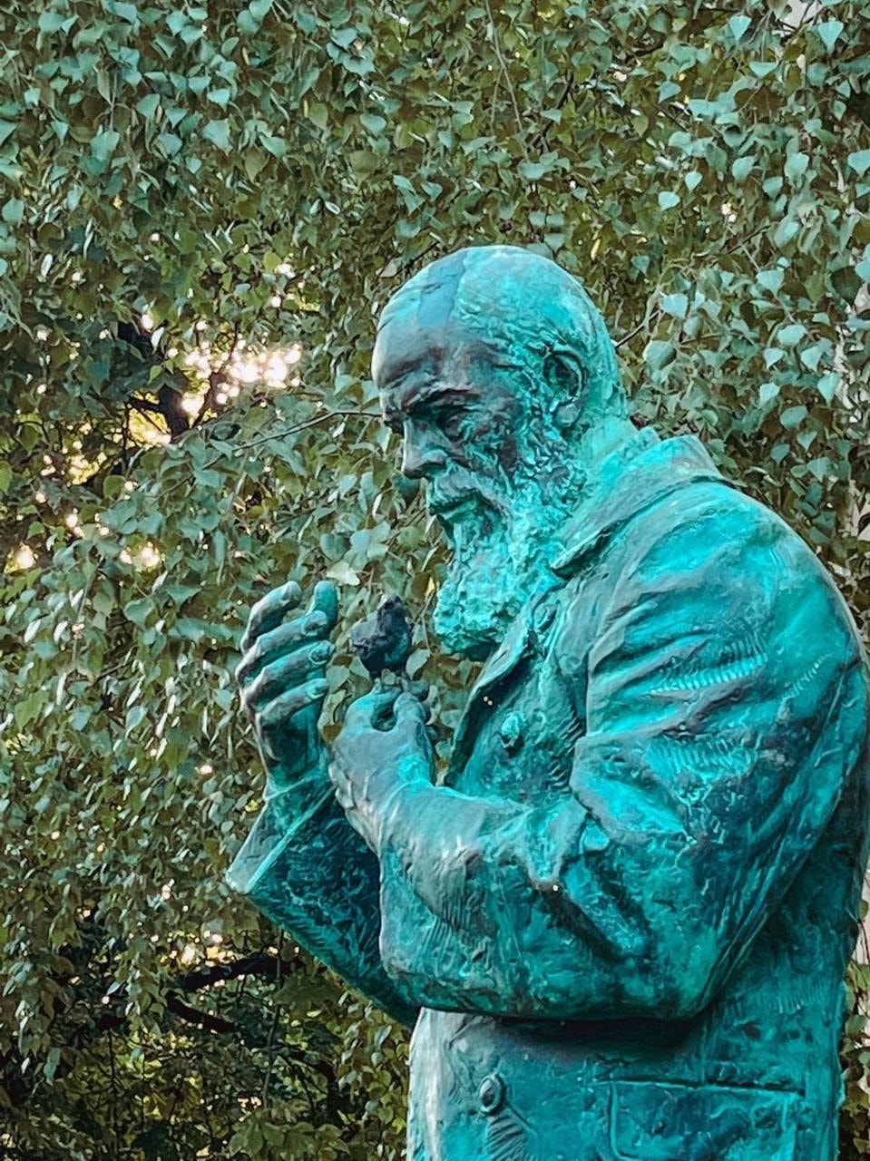 Памятник Ф.М. Достоевскому