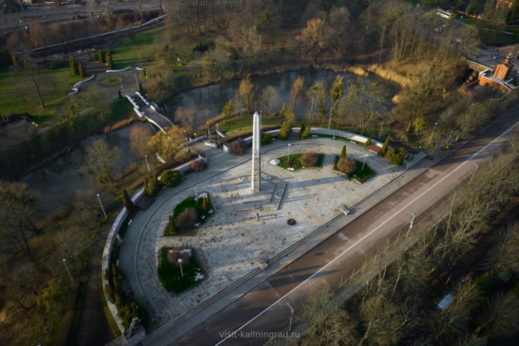 Памятник 1200 воинам-гвардейцам