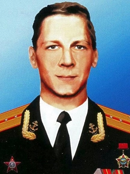Балтийск: Колесников Евгений Николаевич