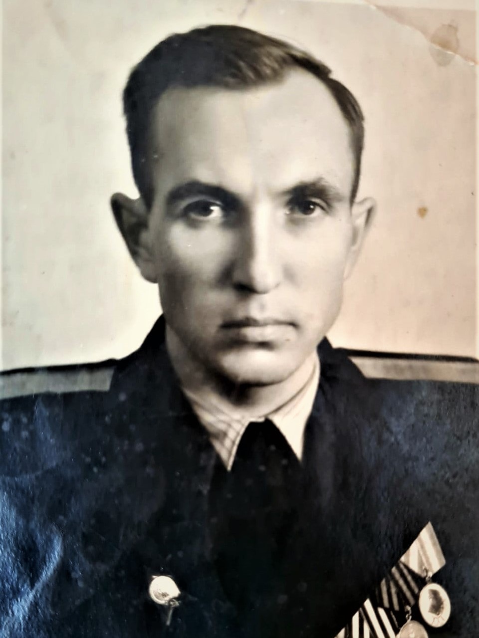 Светлый: Петушков Иван Иванович